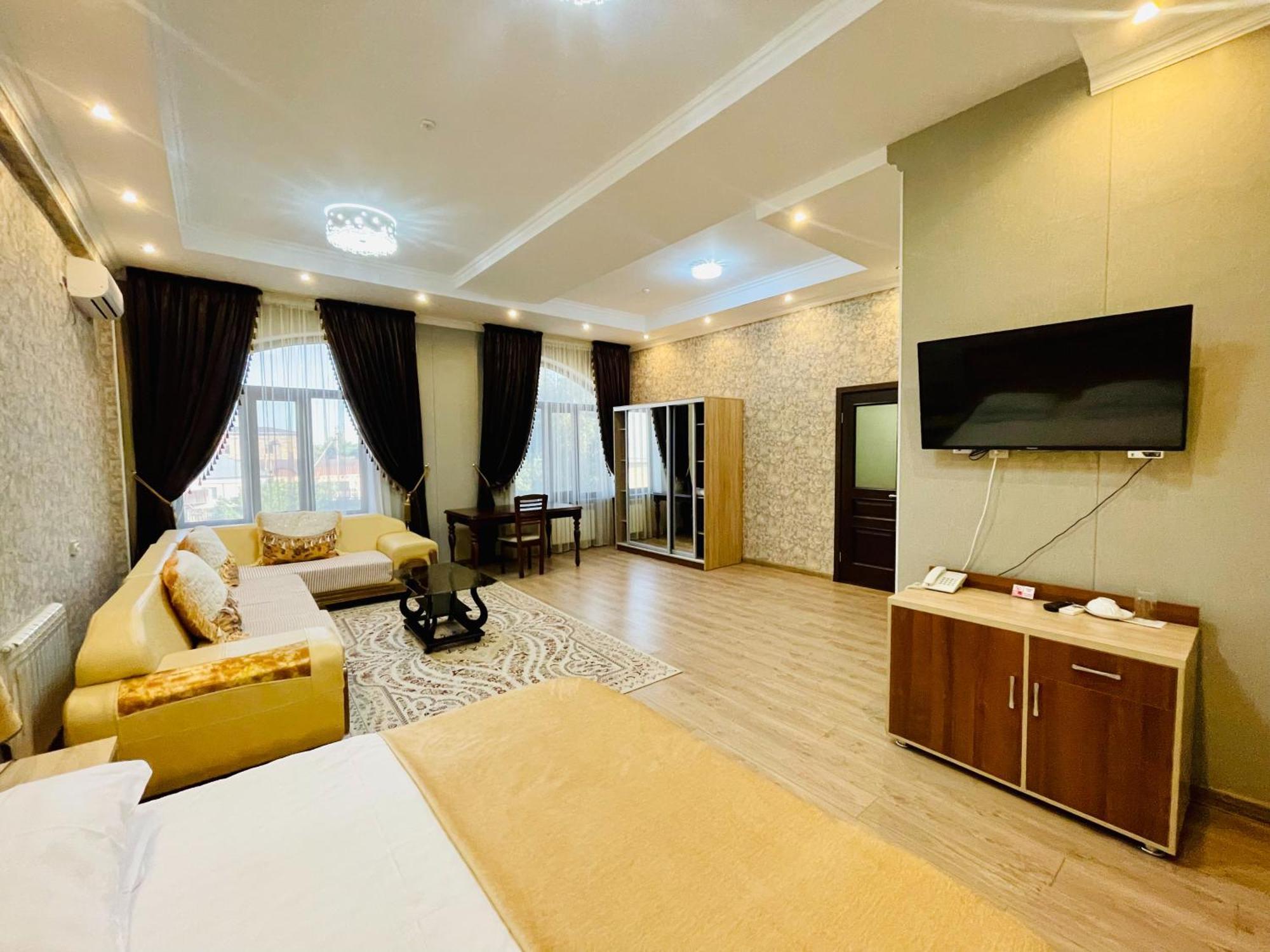 Dostyk Hotel Kyzylorda Exterior photo